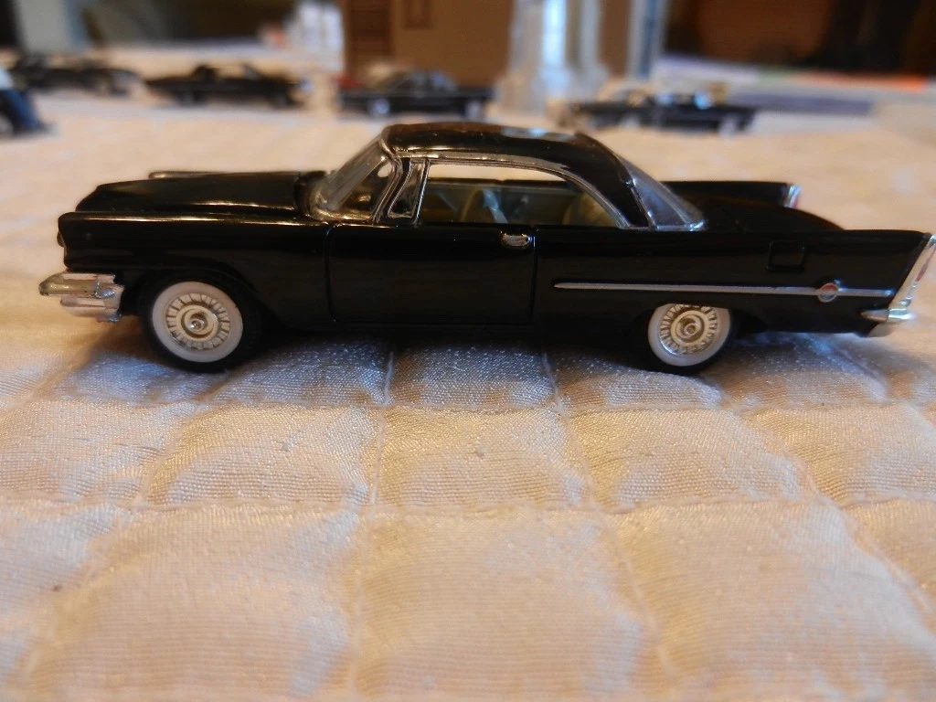 CHRYSLER 300 F CONVERTIBLE 1960 cabriolet 1/43 WESTERN MODELS voiture miniature