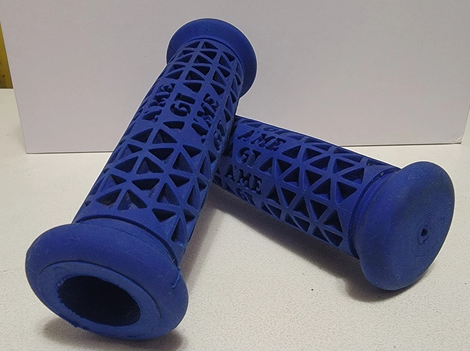 GT A’ME Blue Anatomical Bmx Freestyle Grips PFT Performer Interceptor Mach One - Image 2 of 4