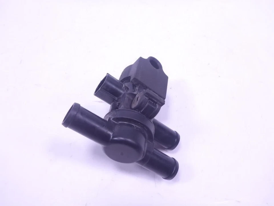 Solenoide interruptor válvula aire Yamaha FZ 09 15 Foto 2 de 4