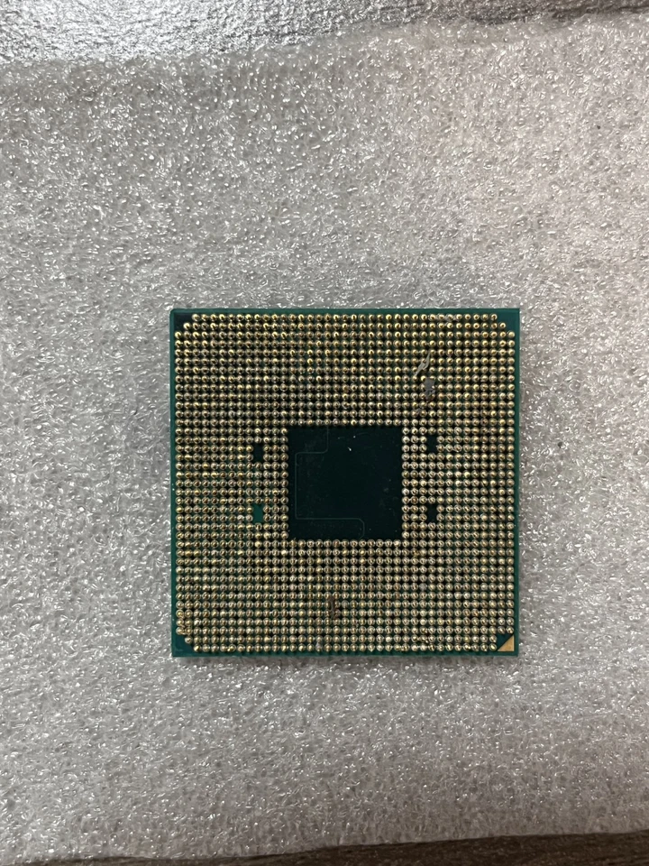 AMD Ryzen 5 2400G - 3.6GHz Quad Core (YD2400C5M4MFB) Processor - Image 4 of 4