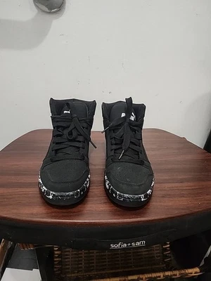 Puma Rebound Layup Boys Sneaker6.5 High Top Baskeball Comfort Shoes - Image 1 of 4