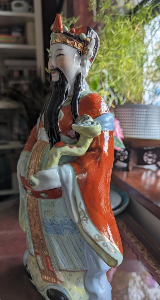 POST-1940 Chinese Porcelain God Figurine "LU" Career Success, Promotion & Wealth - Image 4 of 4