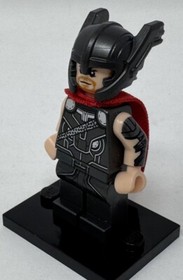 Lego Marvel Super Heroes 76084 Rognarok Thor Cape Minifigure