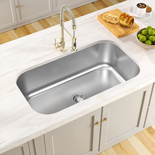 32" Classic Pro Undermount Kitchen Sink, Single Bowl Stainless Steel Sink