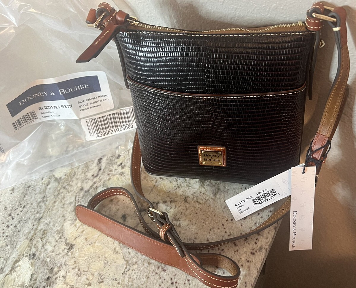 NEW Dooney & Bourke Lizard Emboss Letter Carrier Crossbody Purse