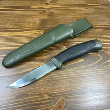 Mora Companion FT10258 Carbon Steel Fixed Blade Knife 4″ Green Sheath