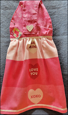 **NEW**Handmade 'Valentine Be Mine XOXOXO's'  Hanging Kitchen Hand Towel #3375