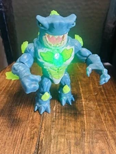 Beast Lab MAYHEM MEGASHARK Shark Action Figure Toy Lights AND Sounds Creator