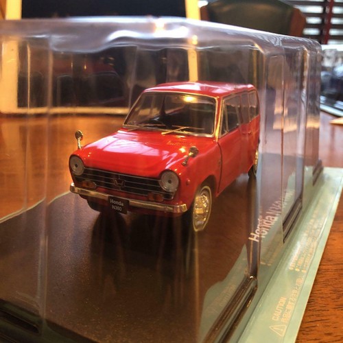 Japanese Classic Cars 1/24 Collection 52 Honda N360 1967 Hachette Magazine Model - Picture 9 of 10