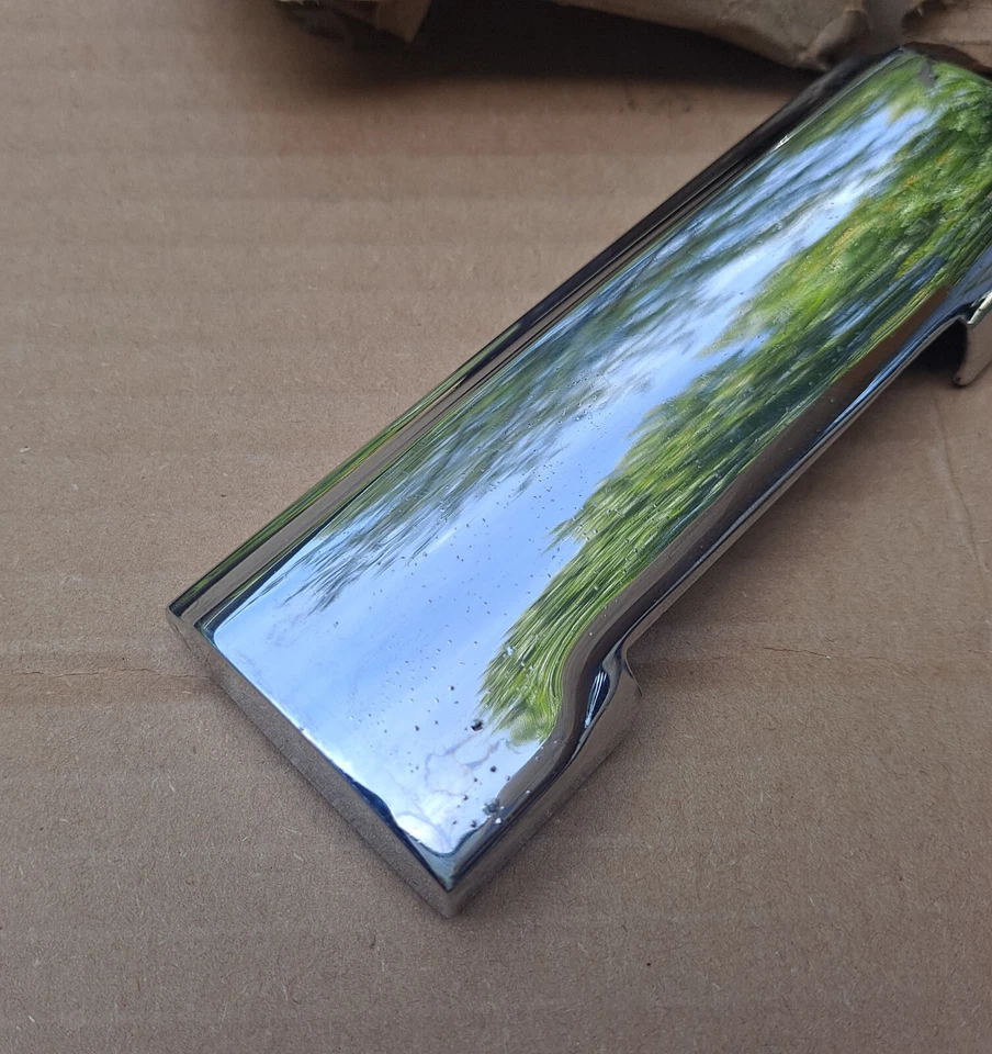 1949 1950 Plymouth Special Deluxe NOS MoPar tablero cenicero placa frontal Foto 3 de 4