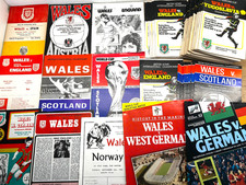 Football programmes -  International matches - WALES Homes & Aways