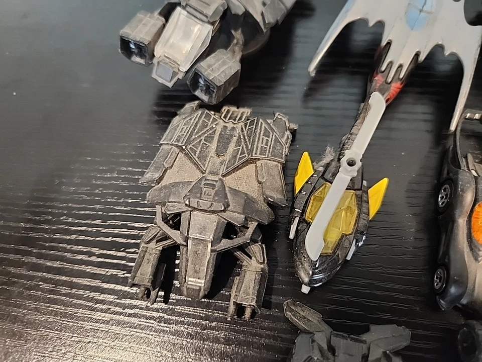 Hot Wheels DC BATMAN Batmobile, JOKER Lot of 24 Diecast Cars Ertl Vintage Modern - Image 3 of 4