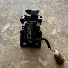 Toyota LandCruiser 100/LX470 Quarter Window G...