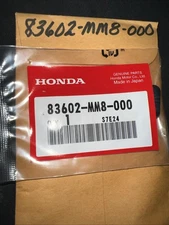 OEM 1987-07 HONDA VT1100 VT 1100 SIDE COVER GROMMET 83602-MM8-000 A59