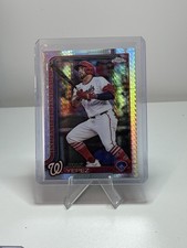 2025 Topps Chrome #16 Juan Yepez Prism Refractors