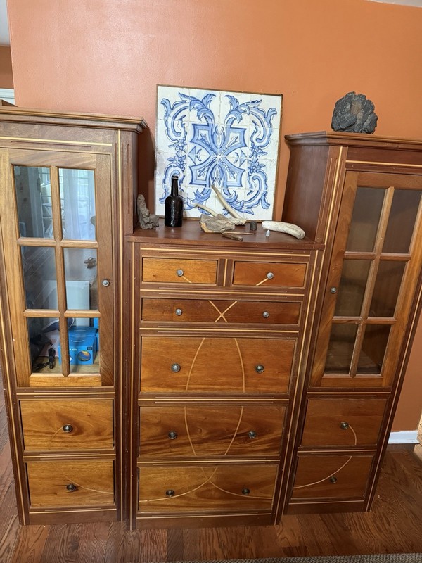 Breakfront Cabinet, Custom Made In Charleston Sc Please Read! No Shipping! 
