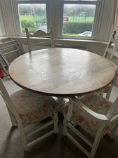 Oak Round Dining Table with 4 Chairs