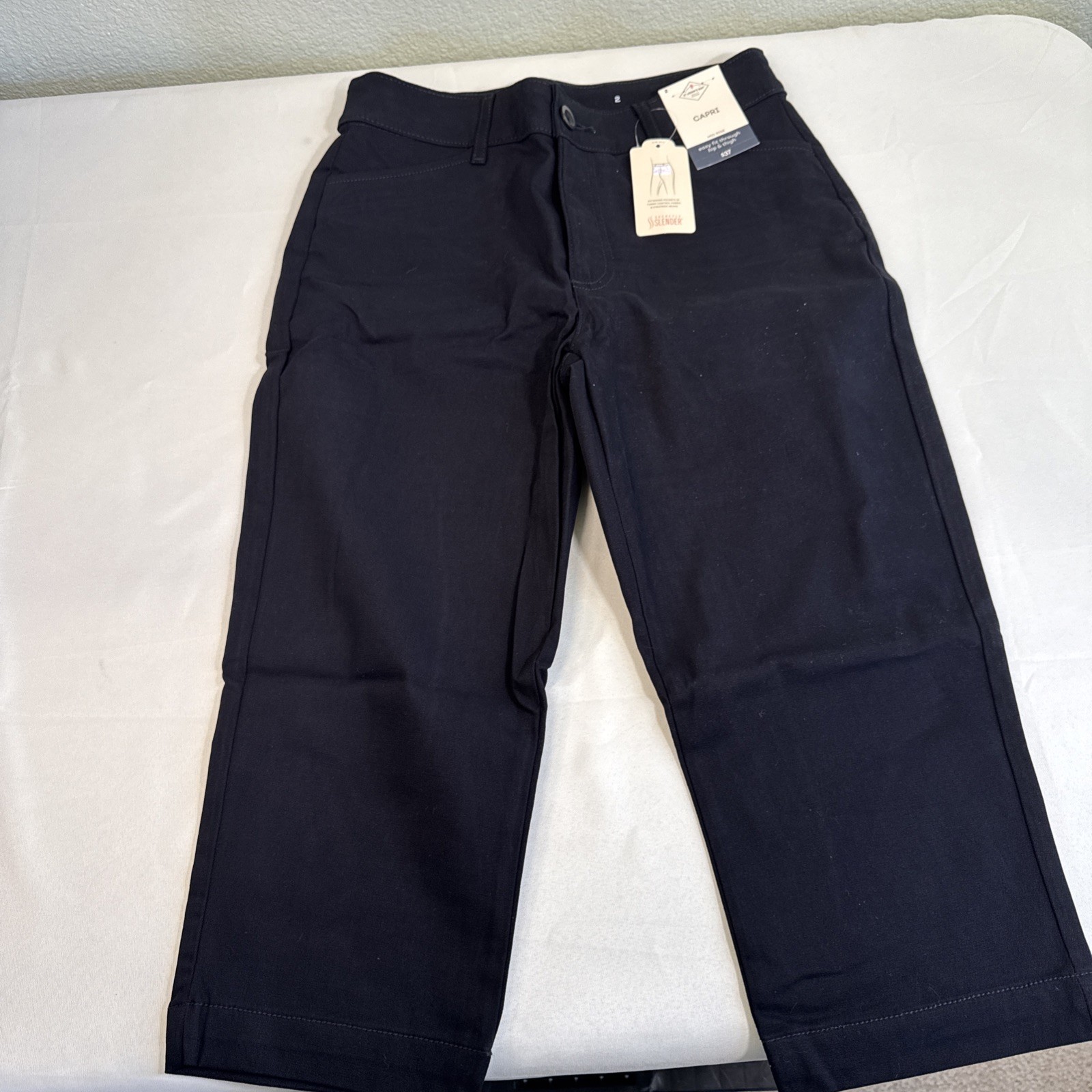 St. John’s Bay Women’s Capri Midrise Size 2 Color Black New