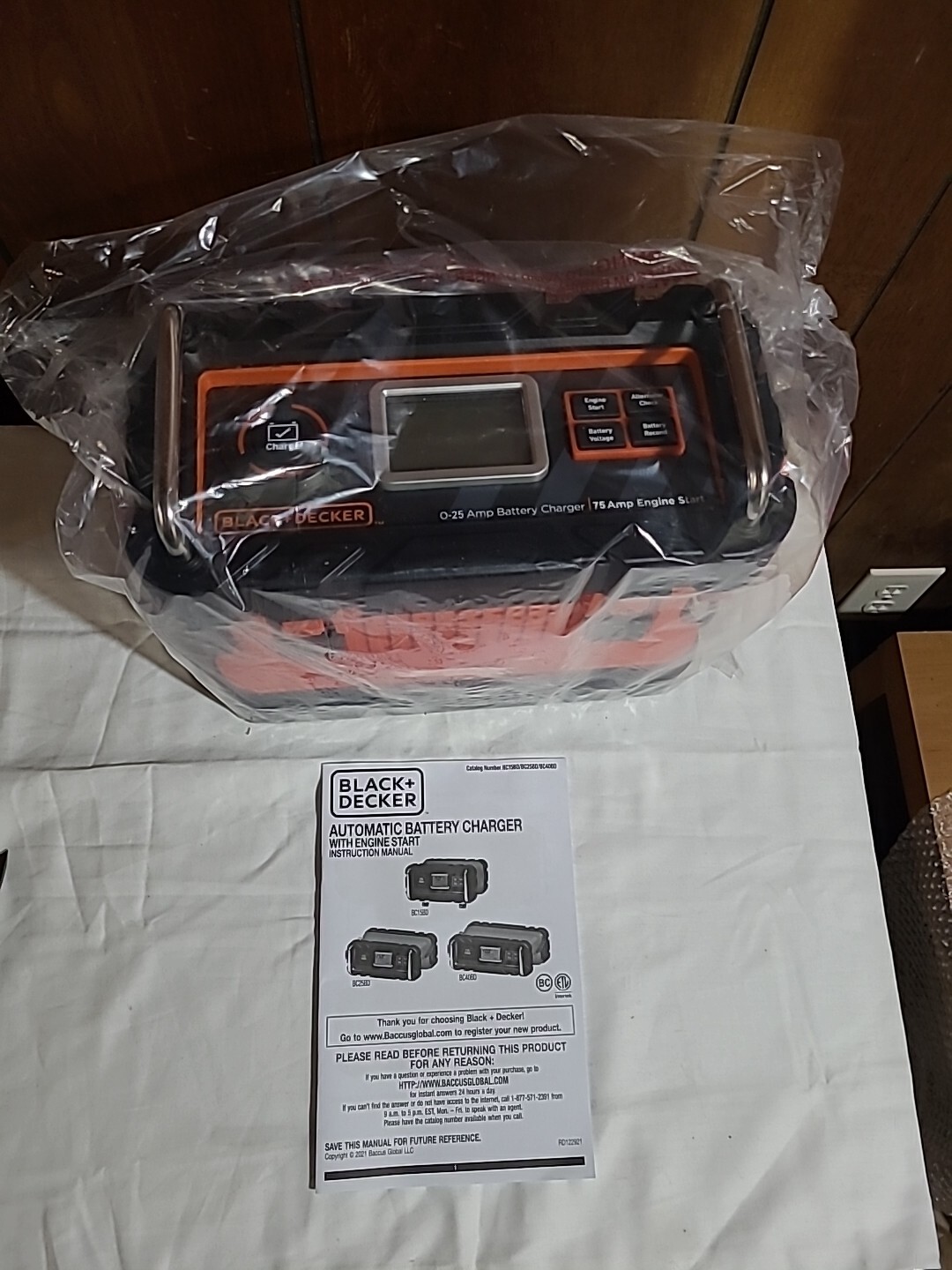 Black+Decker 25 Amp Battery Charger BC25BD, 75 Amp Engine Start