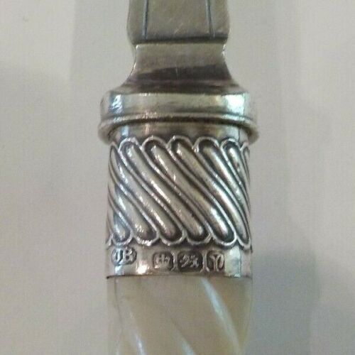 English Silver Plate Fish Carving Set, Sterling Silver Ferrules, c. 1873 - Picture 11 of 12