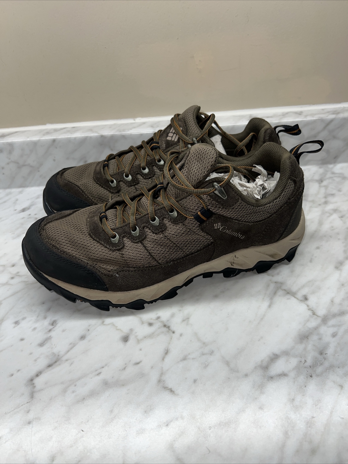 Columbia Shoes Mens 8.5 Valley Pointe Waterproof Hiking Outdoor