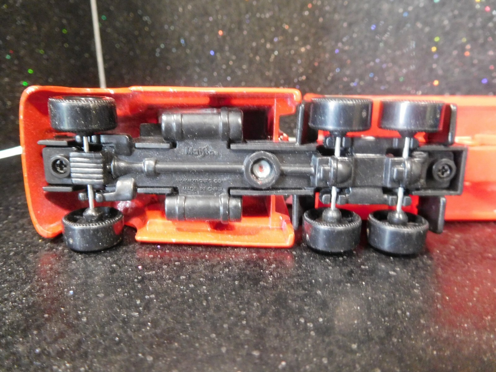 Picture 5 of 6