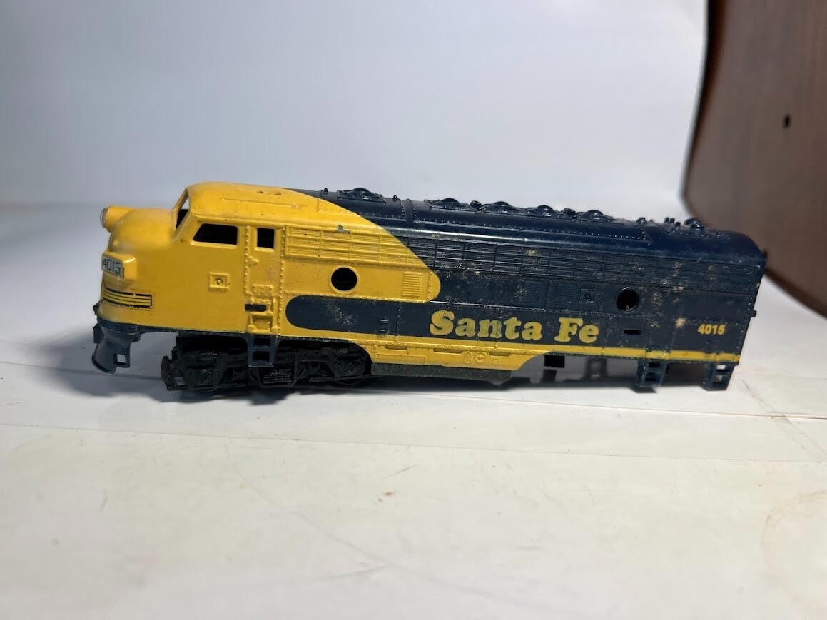 Picture 1 of 11