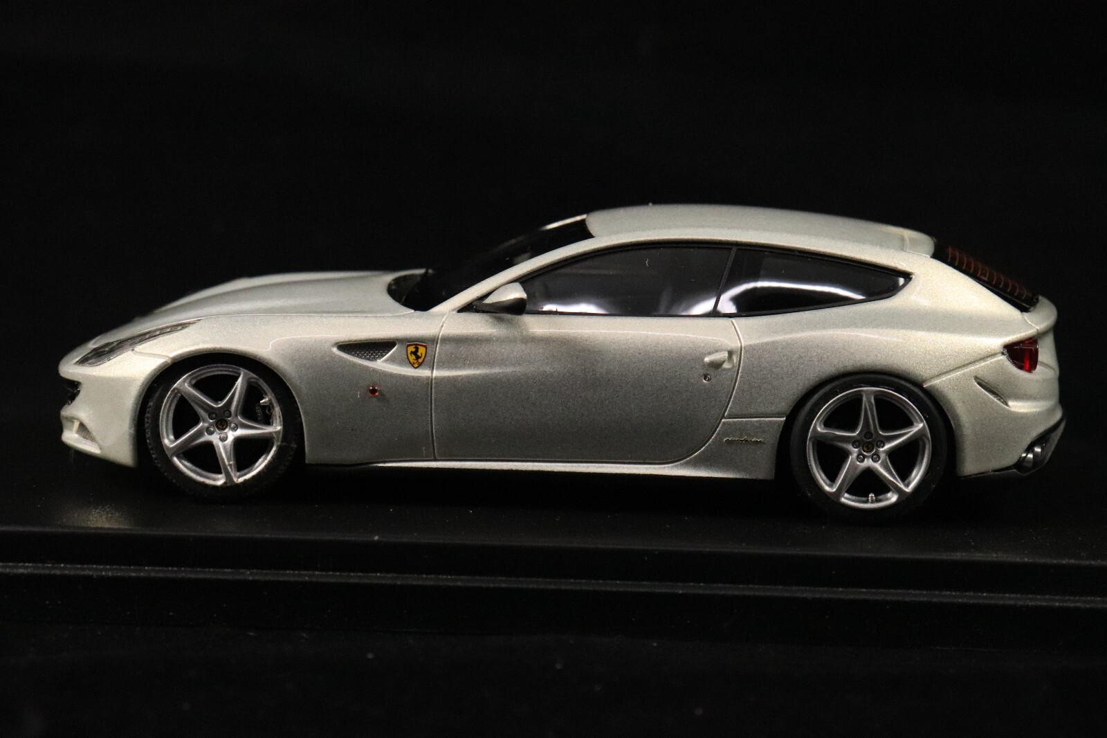 Picture 6 of 10