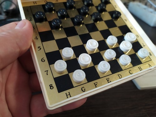 Vintage Soviet magnetic checkers hiking pocket mini-game souvenir USSR - Picture 16 of 19
