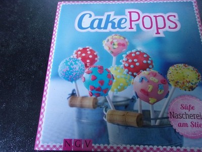 Cake Pops, Süße Naschereien am Stil, guter Zustand