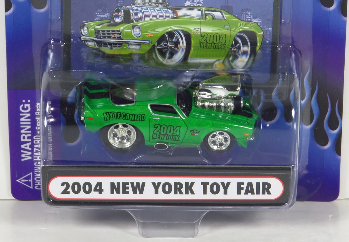 Muscle Machines 1971 Chevy Camaro 2004 New York Toy Fair 71 NYTF