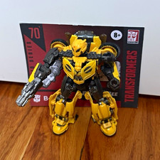 Transformers Studio Series Bumblebee B-127 Transforming Car Figure 8 Yellow