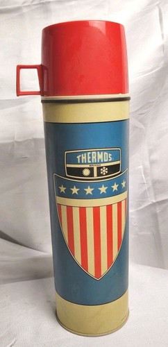 Vintage 1975 Thermoskanne rot weiß und blau mit Tasse