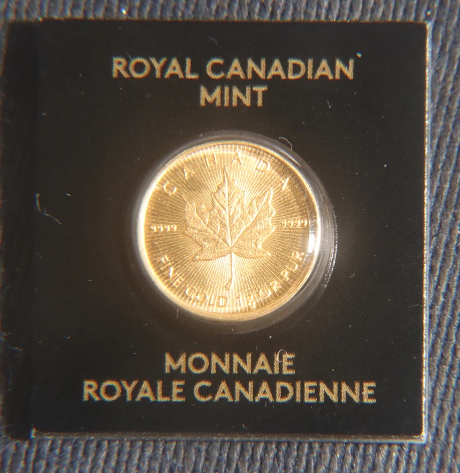 2022 1 GRAM CANADA MAPLE LEAF  .9999 FINE GOLD IN SEALED CARD  LOT 160231 - Image 2 of 3