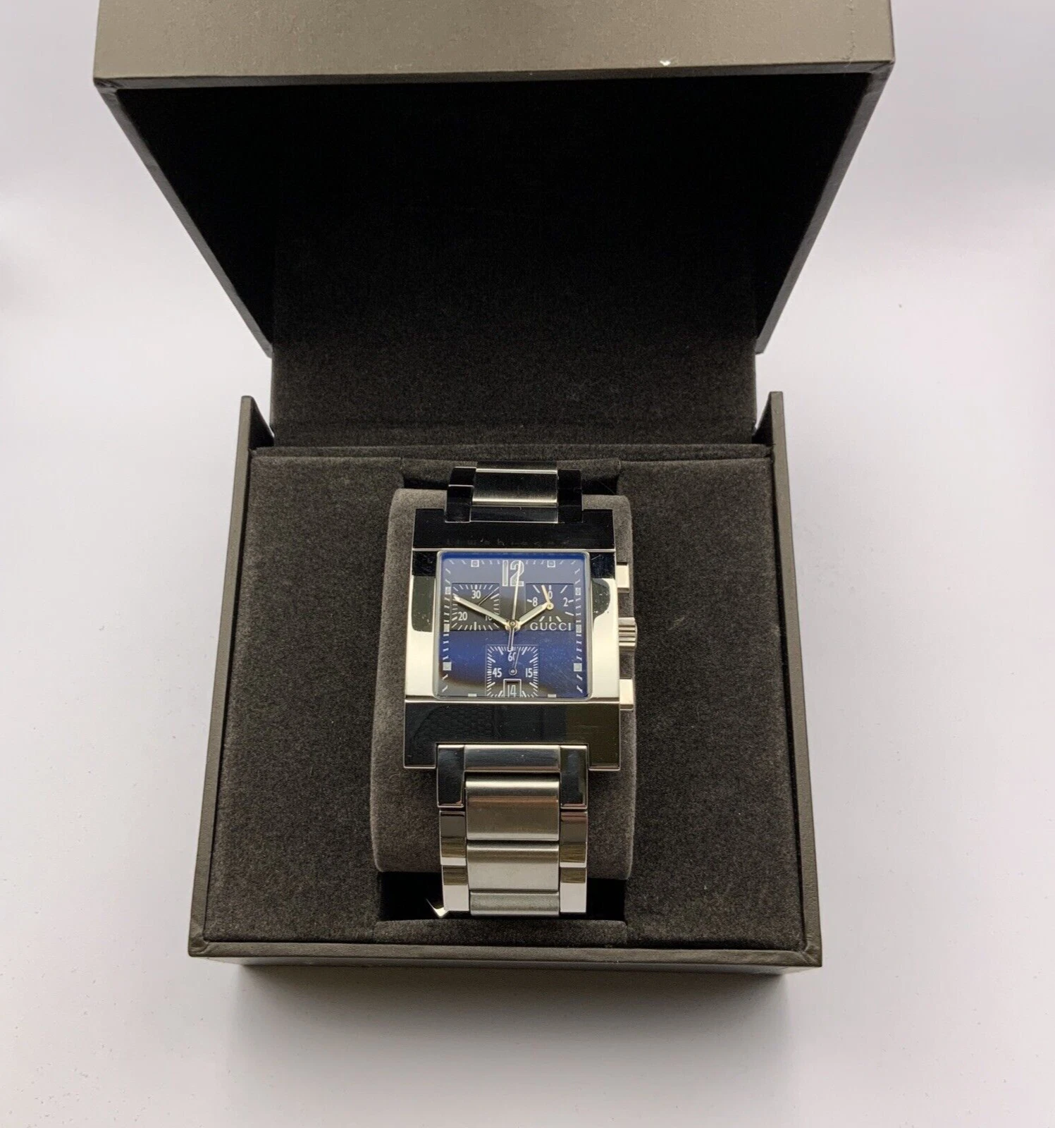 MONTRE GUCCI HOMME 
