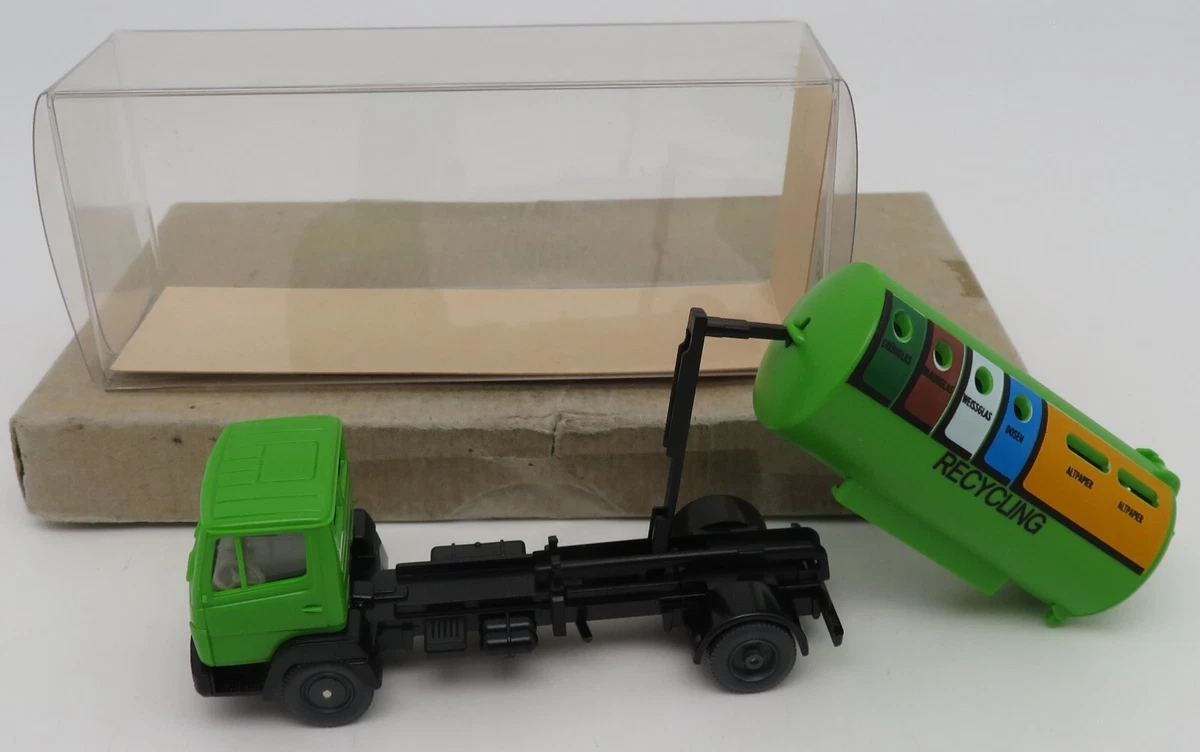 WIKING ANCIEN CAMION MERCEDES BENZ en HO 1:87eme EUR 9,99 - FR