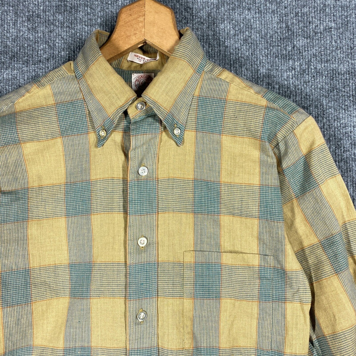 VINTAGE 50s 60s Donegal Shirt Size Small Plaid All Cotton Tapered