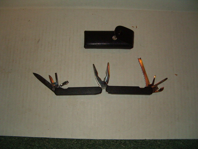 Multi Tool kit Knife Pliers Screwdrivers Etc. W/ Case Stainless Steel Pocket