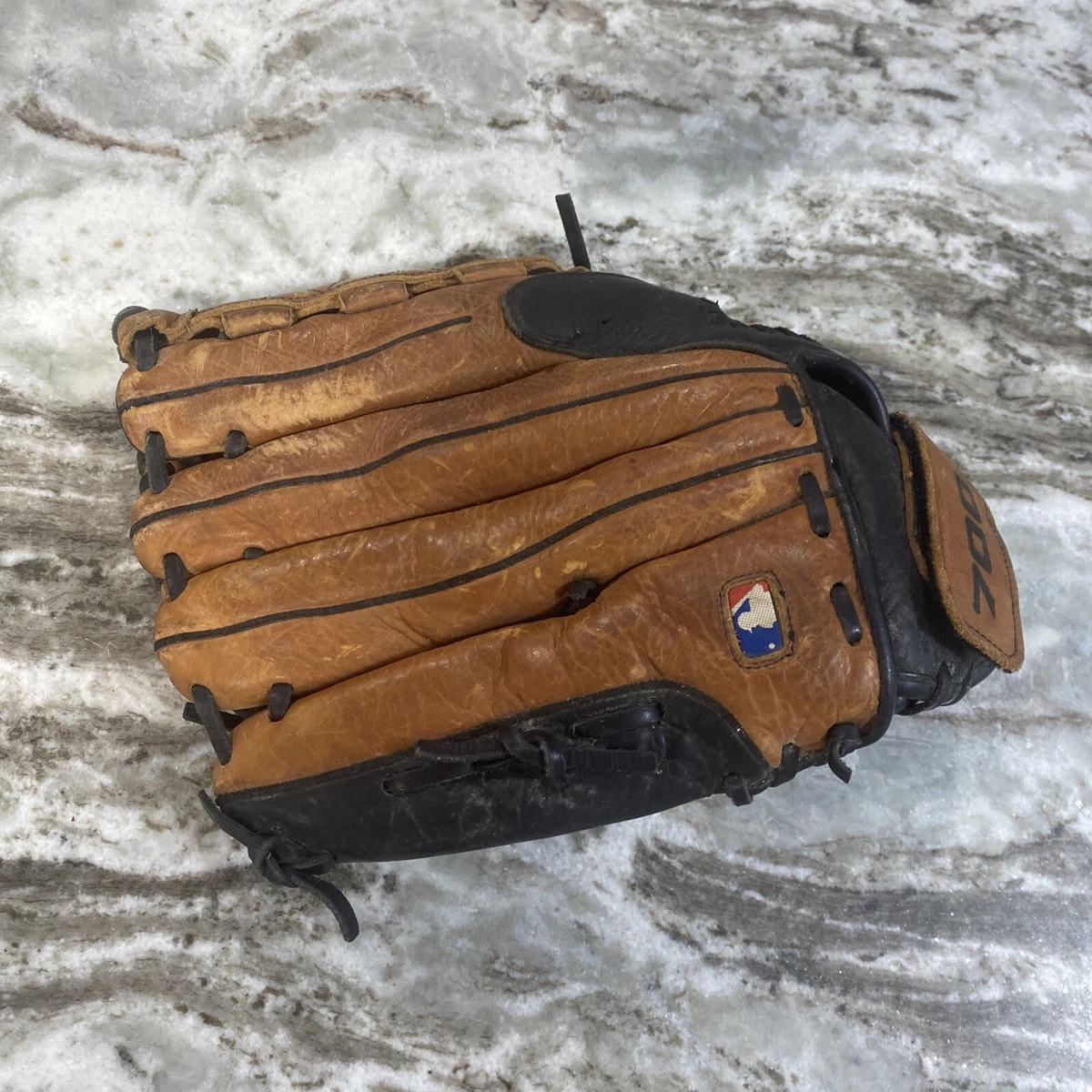 Wilson Glove 12 1 2 A0700 Exclusive ECCO Leather Right hand throw
