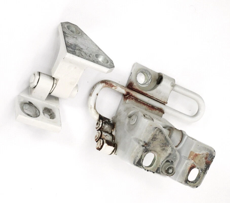 Петли передней двери левая 05-10 VW Jetta Rabbit GTI MK5 Sportwagen LY3D 1K0 831 411 M - Изображение 2 из 3