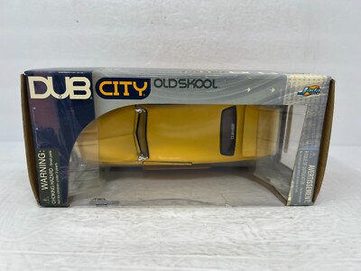 ミニカー DUB CITY 1951 MERCURY OLD SKOOL 1:18 DUB CITY 1951 MERCURY OLD SKOOL 1:18