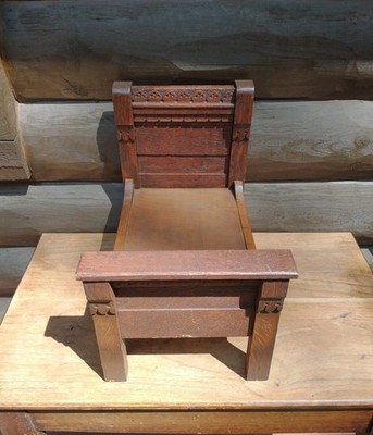 Vintage Arts & Crafts Style Oak Doll Bed Frame or Craftsman Salesman Sample