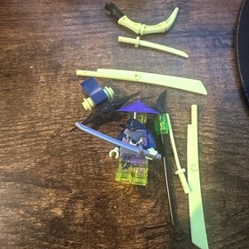 LEGO NINJAGO GHOST WARRIOR COWLER SCABBARD MINIFIGURE