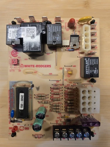 White Rodgers 50A65-289-02 Goodman 102077-20 Control Circuit Board used 