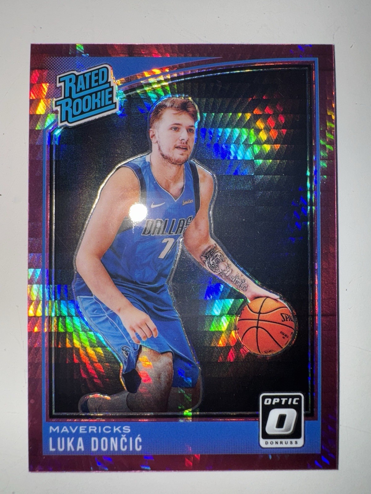 2018-19 Panini Donruss Optic Pink Hyper Prizm Luka Doncic #177 Rookie RC