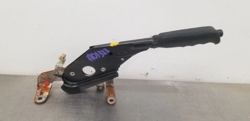 98 BMW Z3 M ROADSTER E36/7 EMERGENCY BRAKE HANDLE - Image 2 of 4