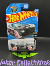 Hot Wheels 2026 Black & Pink Bullet Proof 132/250 X-Raycers 5/5 M Case