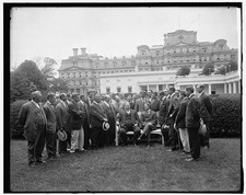 Photo:William Howard Taft with Newspapermen White House 1910s
