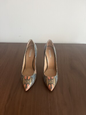 Georgio Armani Women's Snakeskin Pump Heel Shoes Size : 37EU , 7US