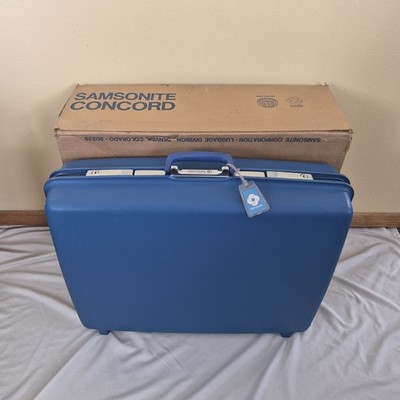 Samsonite Concord Vintage Hard Shell Suitcase  30  x 23  x 9  Blue + Wheels